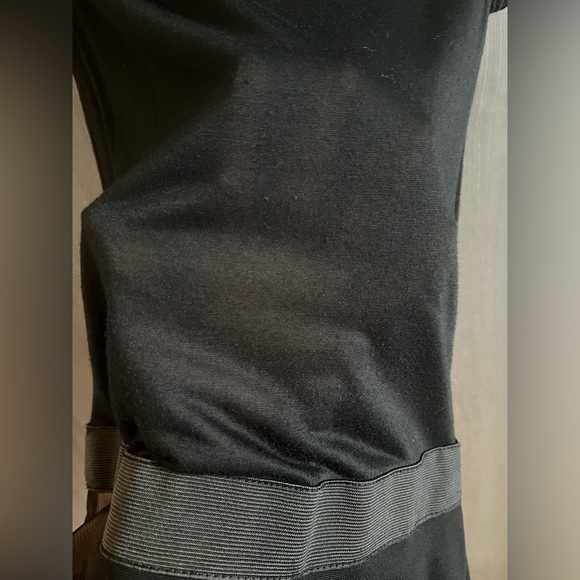 BCBG MaxAzria fitted mini dress with rock vibes - Picture 5 of 9